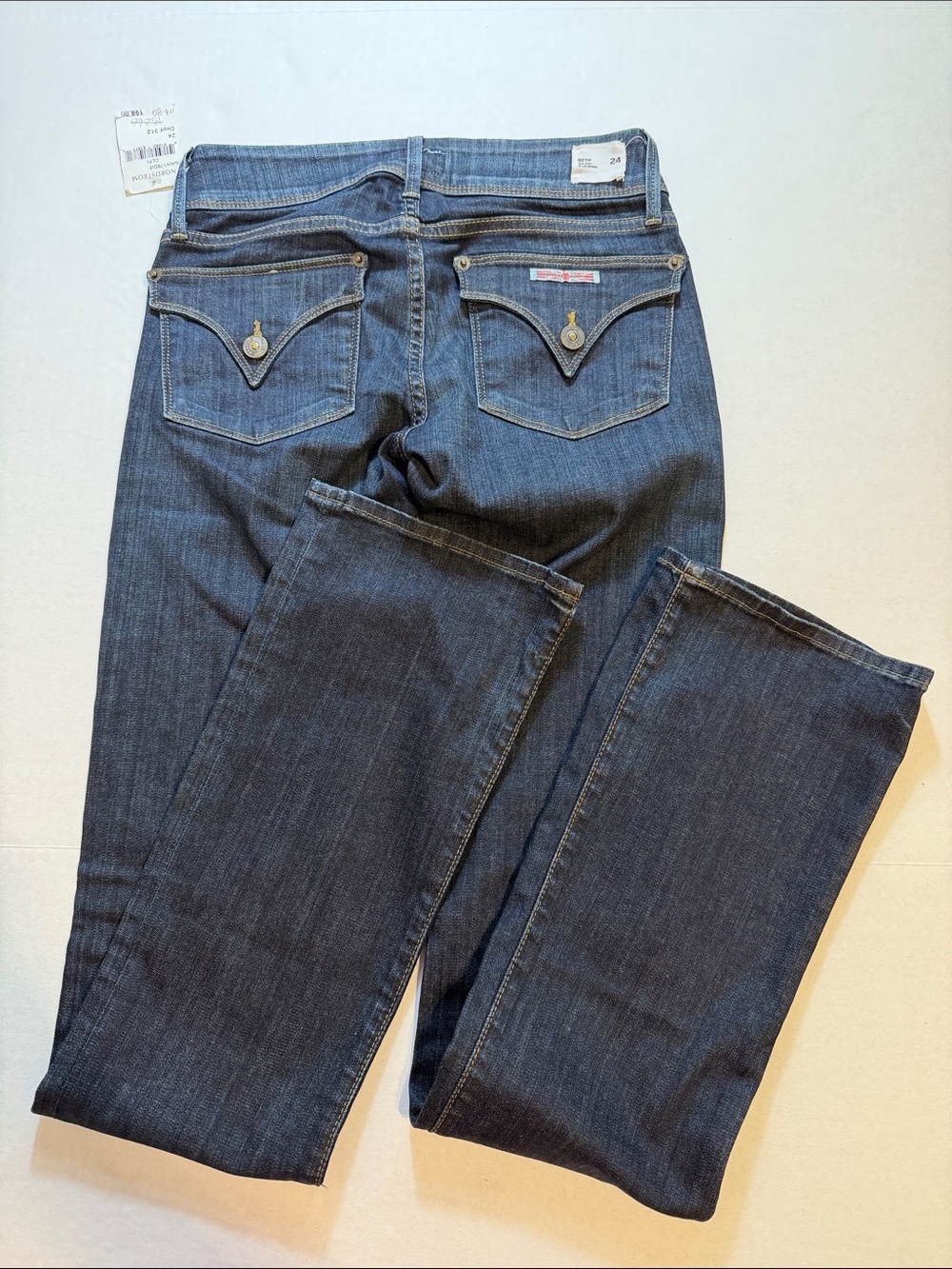 Hudson Beth Mid-Rise Baby Bootcut Jean
Style NAW176DIF - Picture 7 of 11